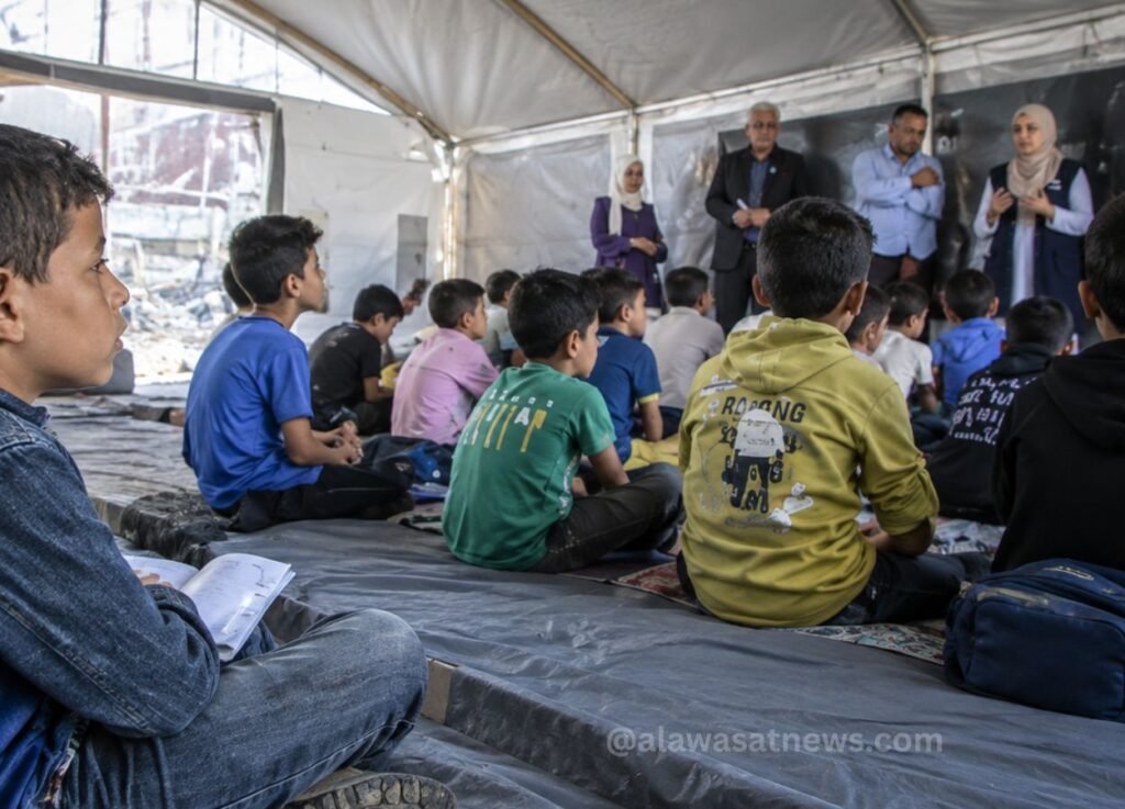 Gaza Students Return Classrooms